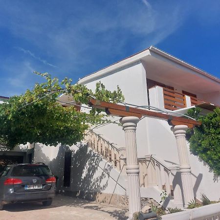 Studio Apartment Iva - 50 M From The Sea-Balcony Pag Town Exterior foto
